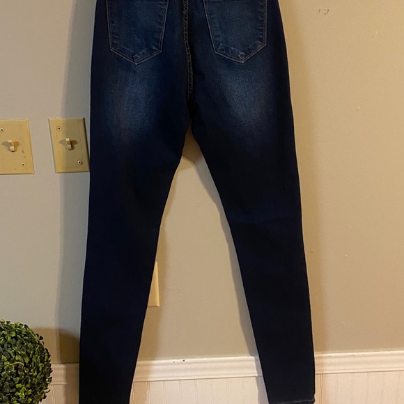 Jeans - Picture 2 of 6